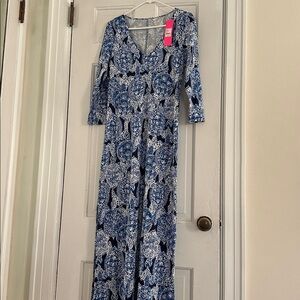 Lilly Pulitzer Navy and White Sea turtle design.